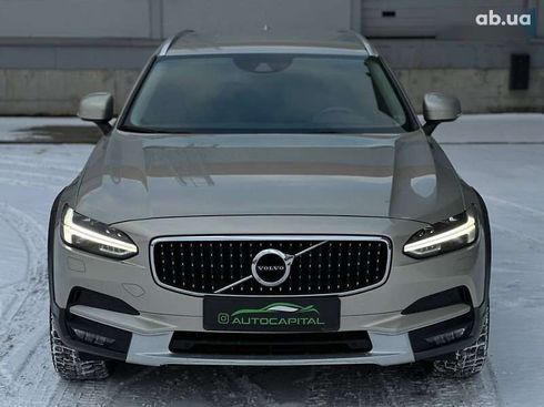 Volvo V90 Cross Country 2017 - фото 3