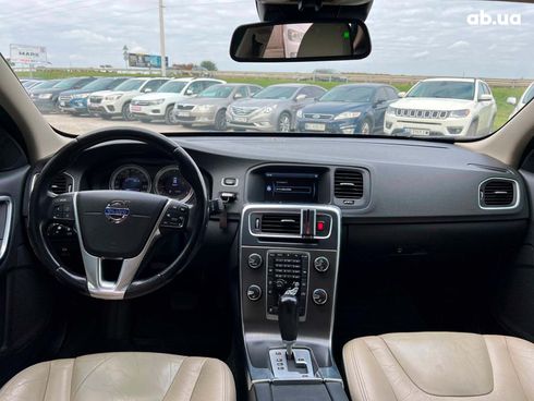 Volvo S60 2012 синий - фото 37