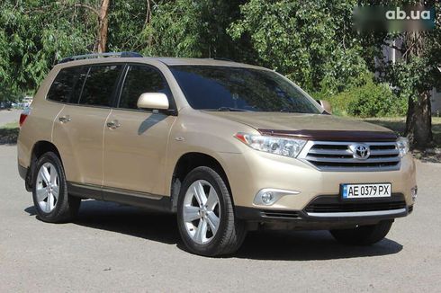 Toyota Highlander 2011 - фото 6
