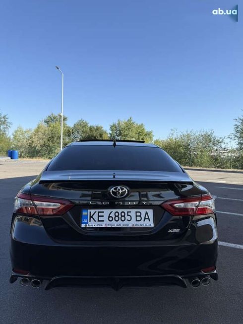 Toyota Camry 2018 - фото 16