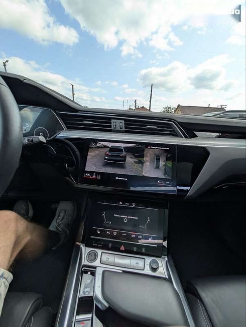 Audi E-Tron 2020 - фото 30