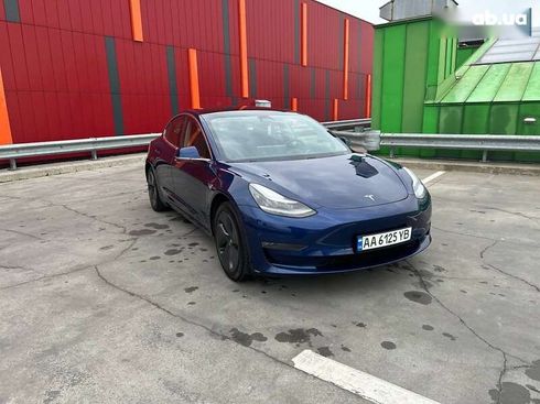 Tesla Model 3 2019 - фото 7