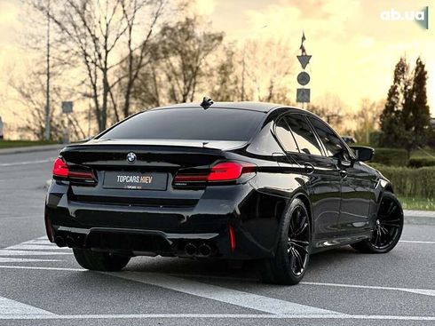 BMW M5 2022 - фото 15