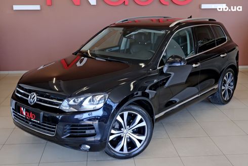 Volkswagen Touareg 2015 черный - фото 2