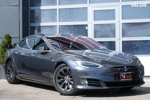 Tesla Model S 2017 серый - фото 2