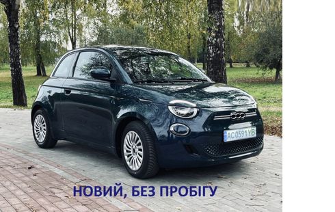 Fiat 500E 2023 зеленый - фото 3