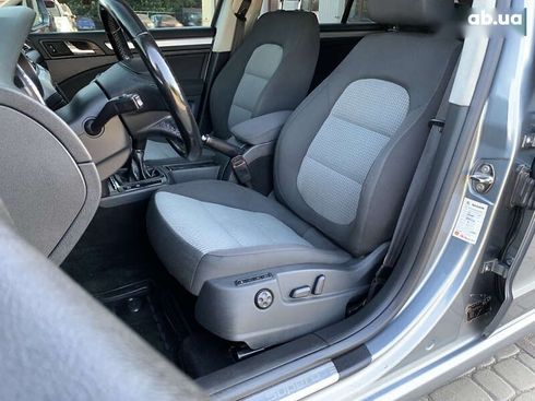 Skoda Superb 2011 - фото 23