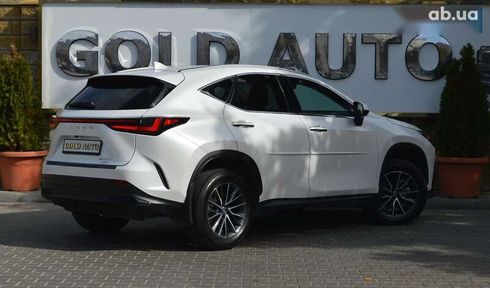 Lexus NX 2022 - фото 17