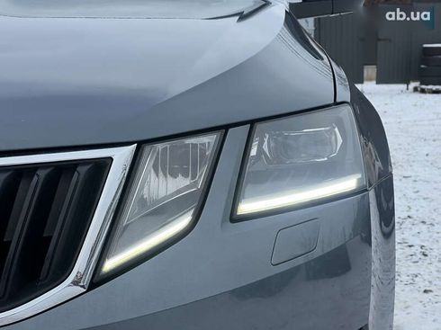 Skoda Octavia 2019 - фото 14
