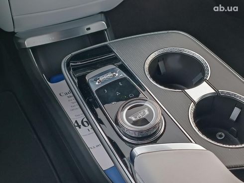 Cadillac Lyriq 2023 синий - фото 38