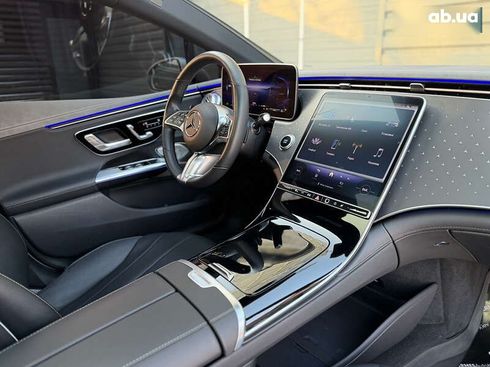 Mercedes-Benz EQE-Класс 2022 - фото 26
