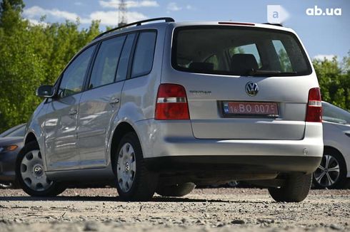 Volkswagen Touran 2004 - фото 5