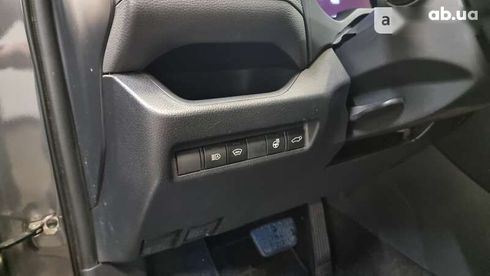 Toyota RAV4 2019 - фото 13
