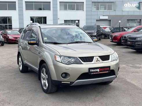 Mitsubishi Outlander 2008 - фото 2