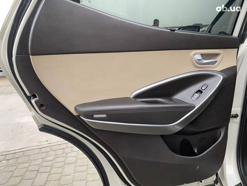 Hyundai Santa Fe 2013 белый - фото 18