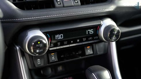Toyota RAV4 2023 - фото 26