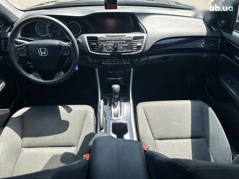 Honda Accord 2017 - фото 27