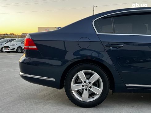 Volkswagen passat b7 2014 синий - фото 9