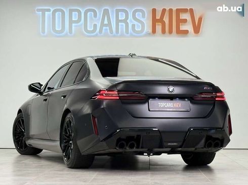 BMW M5 2024 - фото 12