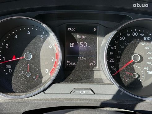 Volkswagen Tiguan 2017 красный - фото 22
