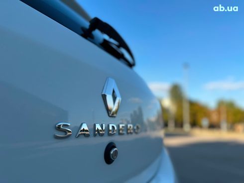 Renault Sandero 2021 белый - фото 18