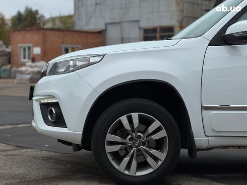 Chery Tiggo 3 2017 белый - фото 4