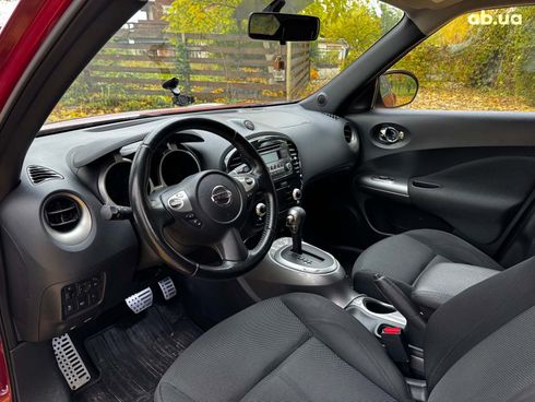 Nissan Juke 2012 красный - фото 11
