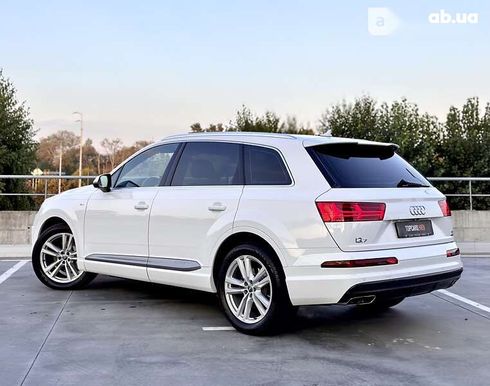 Audi Q7 2016 - фото 9