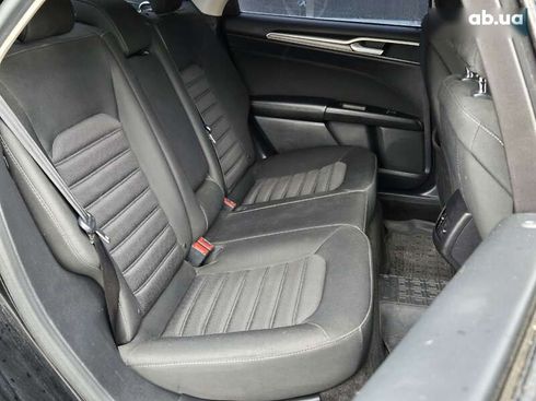 Ford Fusion 2017 - фото 16