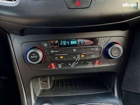 Ford Focus 2018 - фото 15