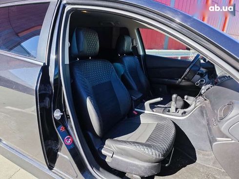 Mazda 6 2010 - фото 12