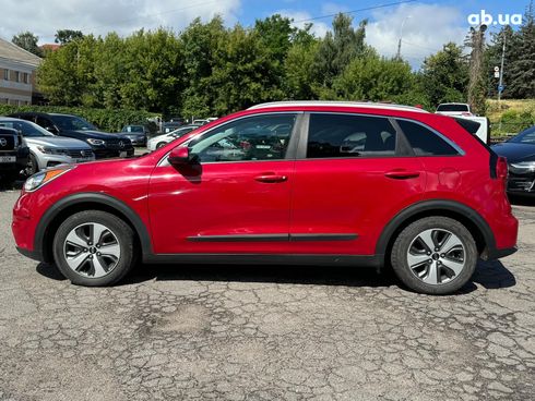 Kia Niro 2017 красный - фото 8