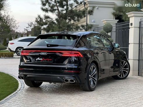 Audi SQ8 2021 - фото 14