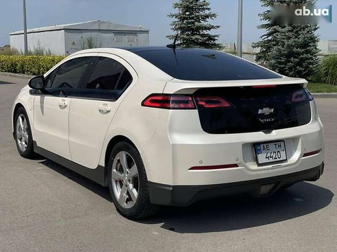 Chevrolet Volt 2011 - фото 10