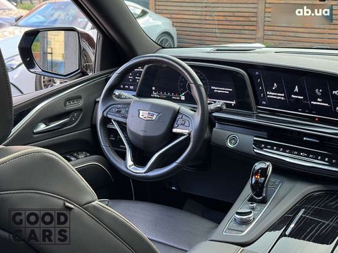 Cadillac Escalade 2021 - фото 23