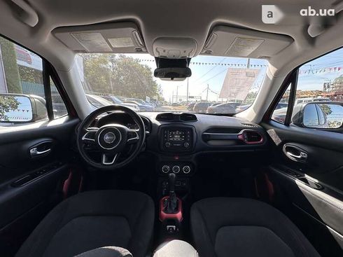 Jeep Renegade 2016 - фото 17