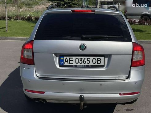 Skoda Octavia 2011 - фото 5