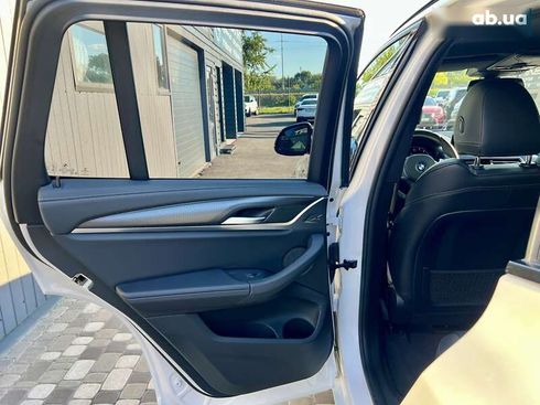BMW X3 2022 - фото 25