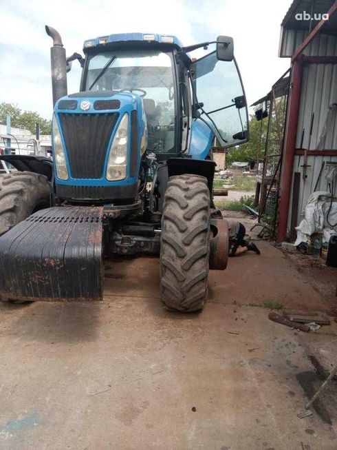 New Holland T8050 2011 - фото 10