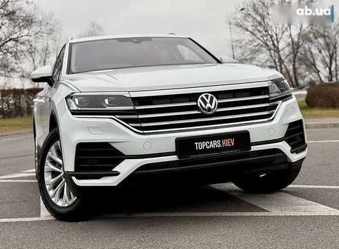 Volkswagen Touareg 2020 - фото 18