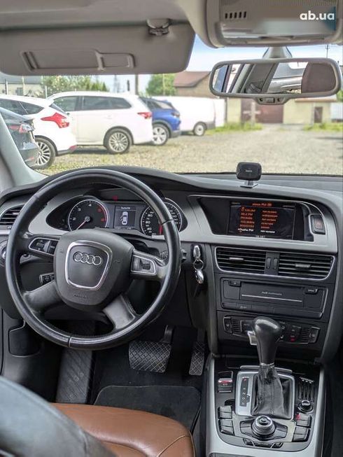 Audi A4 2010 - фото 15