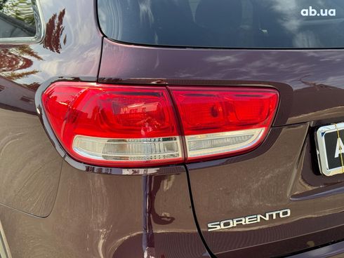 Kia Sorento 2015 красный - фото 9