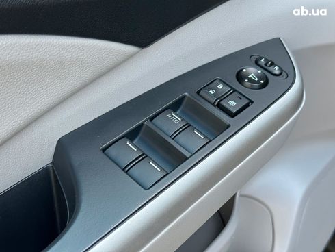 Honda CR-V 2012 синий - фото 11