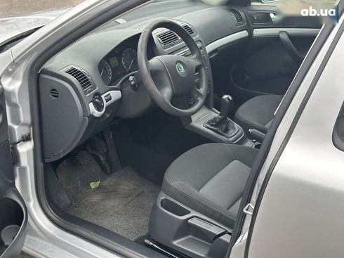 Skoda Octavia 2008 - фото 19