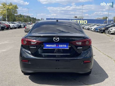 Mazda 3 2018 - фото 8