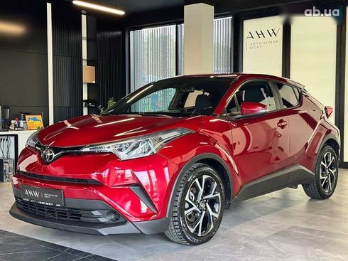 Toyota C-HR 2017 - фото 7