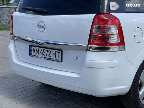 Opel Zafira 2009 - фото 26