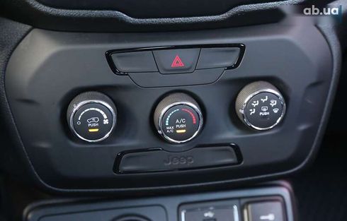 Jeep Renegade 2018 - фото 20