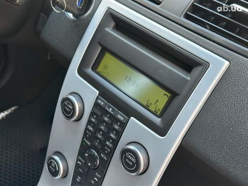Volvo V50 2012 черный - фото 25