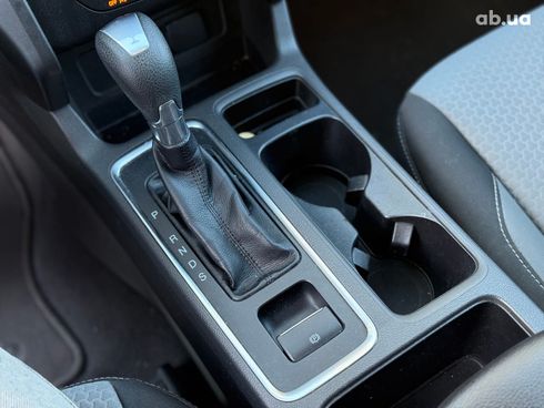 Ford Escape 2017 черный - фото 87